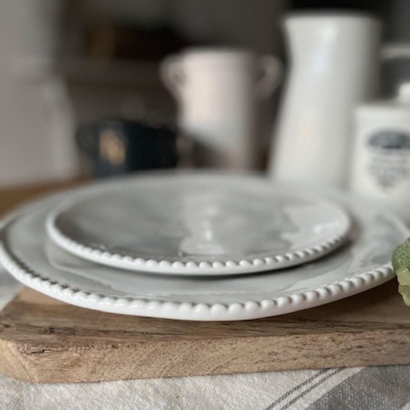 White Bobble Dinner Plate