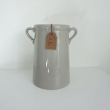Load image into Gallery viewer, Grey Farmhouse Pot
