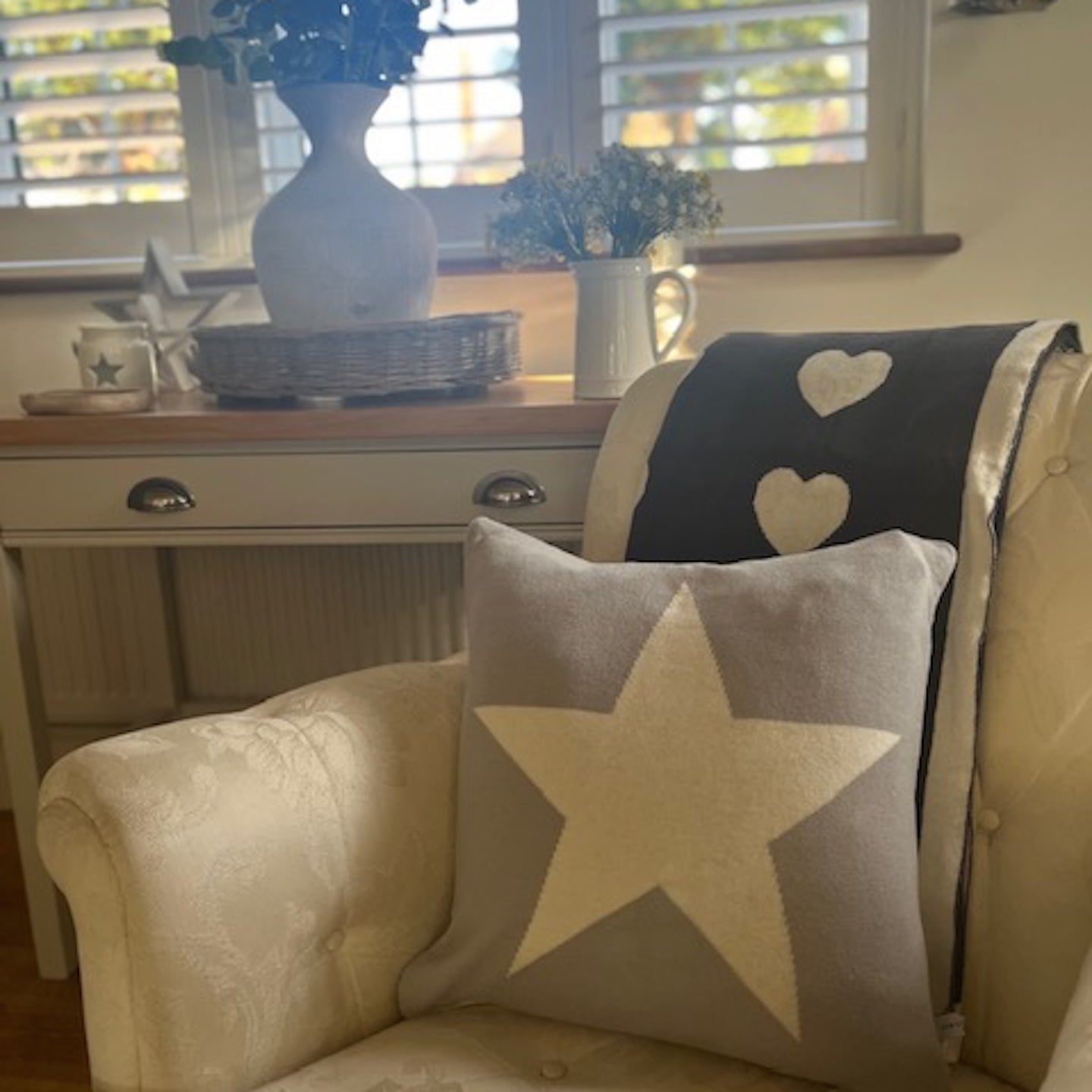 Grey and White Knitted Star Cushion